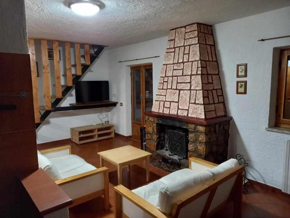 Casa Vacanza Le Viste Serrone Екстер'єр фото