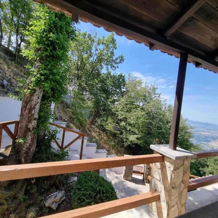 Casa Vacanza Le Viste Serrone Екстер'єр фото